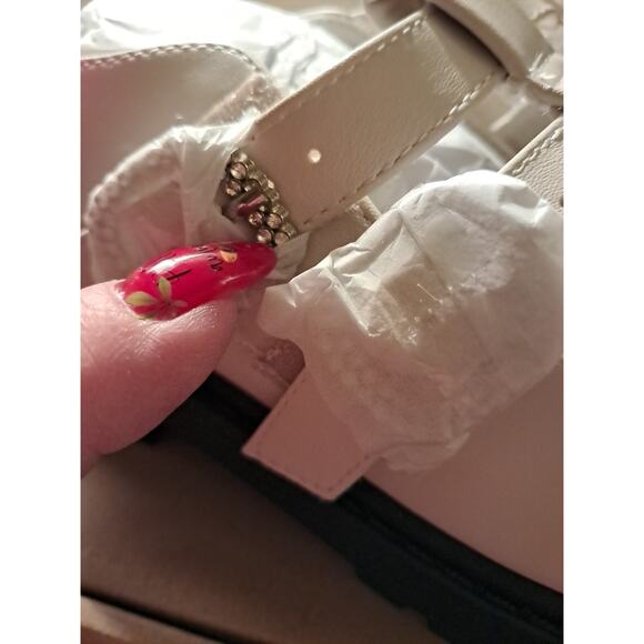 Coutgo Girls Mary Jane Shoes Size 12 Off White - Picture 3 of 9